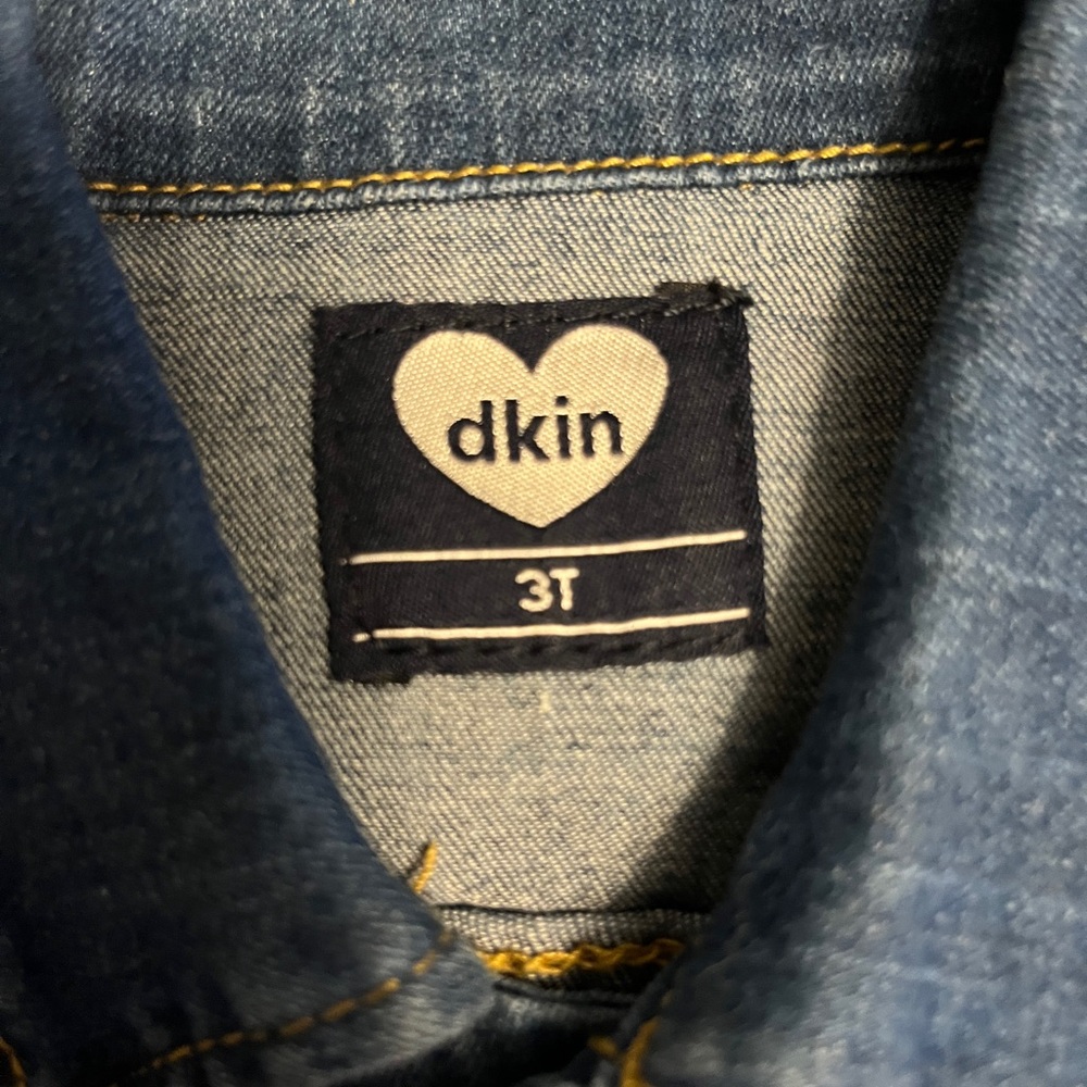 Jean jacket - Picture 2 of 3